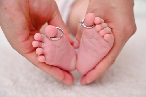 广水宝宝脸上长黑点 广水宝宝脸上长黑点